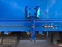 いすゞエルフ平ボディ小型（2t・3t）[写真17]