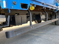 いすゞエルフ平ボディ小型（2t・3t）[写真21]