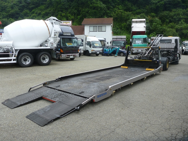 三菱ふそうキャンターセーフティローダー小型（2t・3t）[写真02]