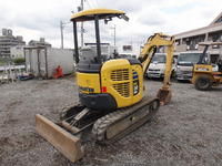 コマツミニユンボ（ミニバックホー）[写真02]