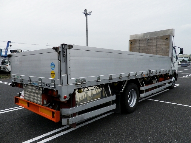 三菱ふそうファイターアルミブロック増トン（6t・8t）[写真02]