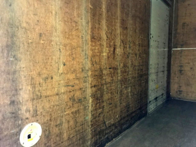 いすゞエルフアルミバン小型（2t・3t）[写真07]