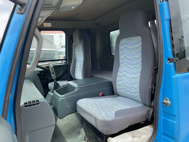 UDトラックスコンドルアームロール中型（4t）[写真29]