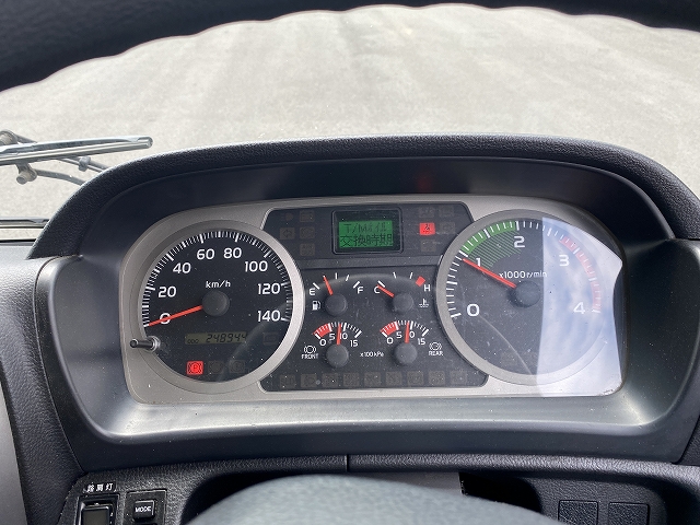 日野レンジャー冷凍車（冷蔵車）中型（4t）[写真17]