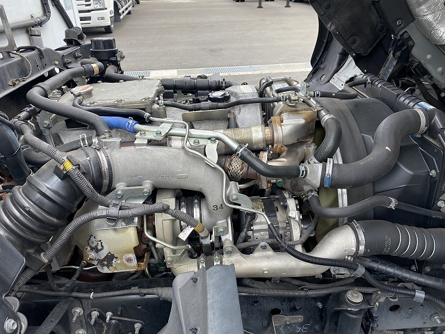 日野レンジャー冷凍車（冷蔵車）中型（4t）[写真21]