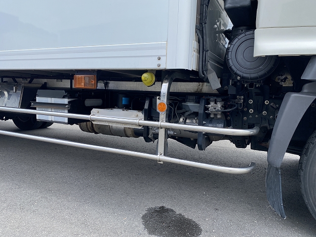 日野レンジャー冷凍車（冷蔵車）中型（4t）[写真25]