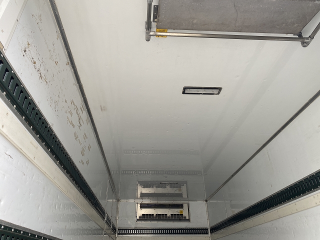 日野レンジャー冷凍車（冷蔵車）中型（4t）[写真07]