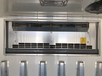 いすゞエルフ冷凍車（冷蔵車）小型（2t・3t）[写真16]