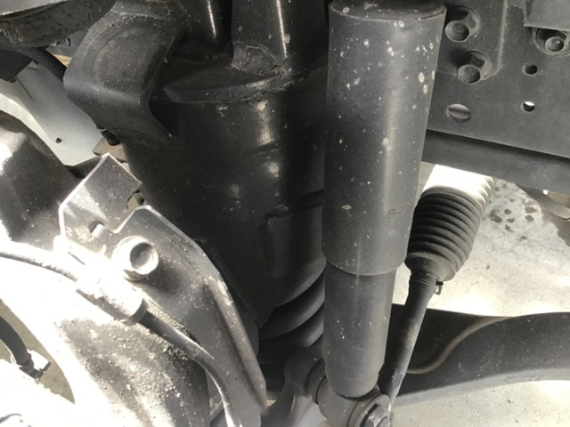 UDトラックスコンドルセーフティローダー小型（2t・3t）[写真10]