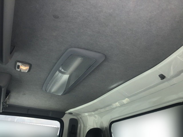 UDトラックスコンドルセーフティローダー小型（2t・3t）[写真13]