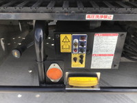 UDトラックスコンドルセーフティローダー小型（2t・3t）[写真09]