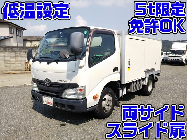 トヨタトヨエース冷凍車（冷蔵車）小型（2t・3t）TKG-XZC605 [写真01]