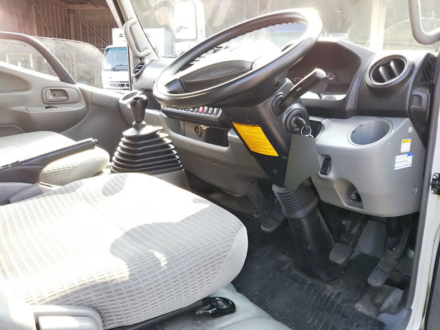 トヨタトヨエース冷凍車（冷蔵車）小型（2t・3t）[写真33]