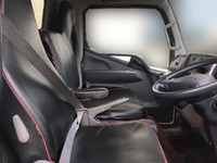 三菱ふそうキャンターアルミバン小型（2t・3t）[写真24]