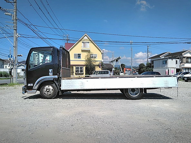 いすゞエルフアルミブロック小型（2t・3t）[写真04]