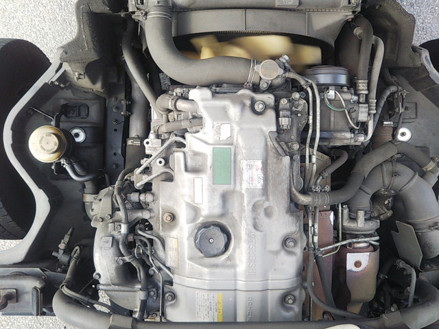 三菱ふそうキャンターアルミバン小型（2t・3t）[写真24]