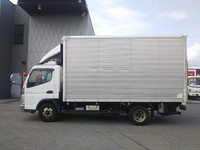 三菱ふそうキャンターアルミバン小型（2t・3t）[写真05]