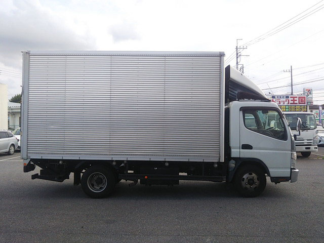 三菱ふそうキャンターアルミバン小型（2t・3t）[写真06]