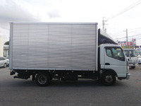 三菱ふそうキャンターアルミバン小型（2t・3t）[写真06]