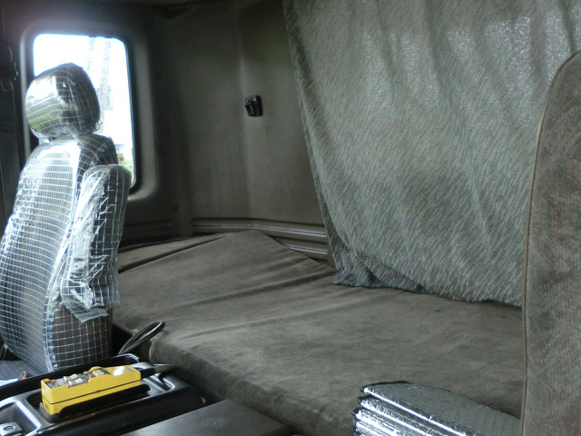 いすゞギガコンテナ専用車大型（10t）[写真14]