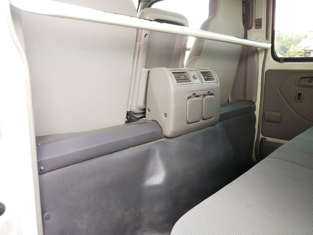 トヨタトヨエースダブルキャブ（Wキャブ）小型（2t・3t）[写真31]