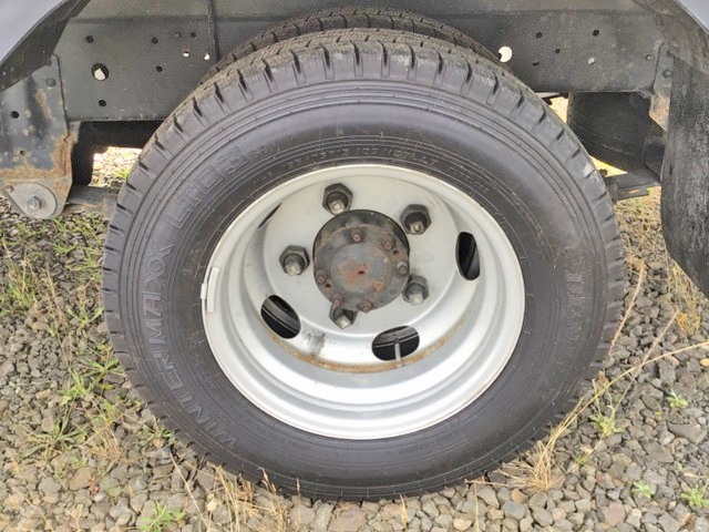 日野デュトロアルミバン小型（2t・3t）[写真13]