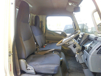 三菱ふそうキャンターアルミバン小型（2t・3t）[写真30]