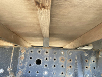 三菱ふそうキャンター平ボディ小型（2t・3t）[写真24]