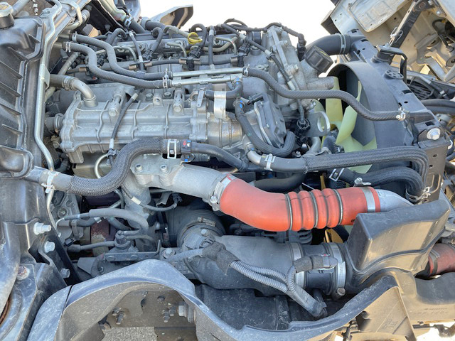 三菱ふそうキャンター平ボディ小型（2t・3t）[写真27]