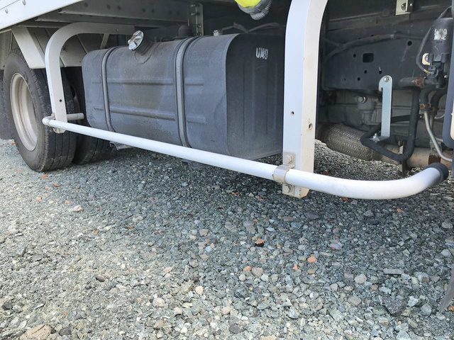 日野デュトロアルミバン小型（2t・3t）[写真20]