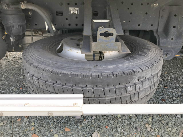 日野デュトロアルミバン小型（2t・3t）[写真23]