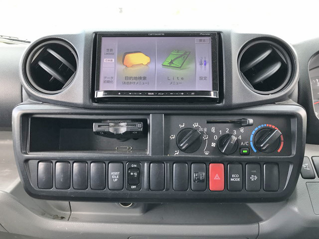 日野デュトロアルミバン小型（2t・3t）[写真38]