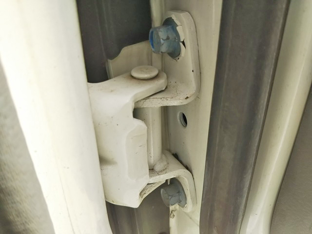 トヨタダイナ平ボディ小型（2t・3t）[写真03]