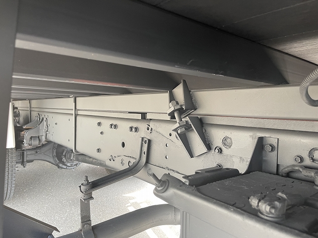 三菱ふそうファイターセルフクレーン4段増トン（6t・8t）[写真16]