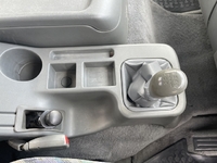 三菱ふそうファイターセルフクレーン4段増トン（6t・8t）[写真36]