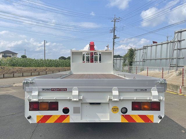 三菱ふそうファイターセルフクレーン4段増トン（6t・8t）[写真07]