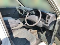 トヨタタウンエース平ボディ小型（2t・3t）[写真06]