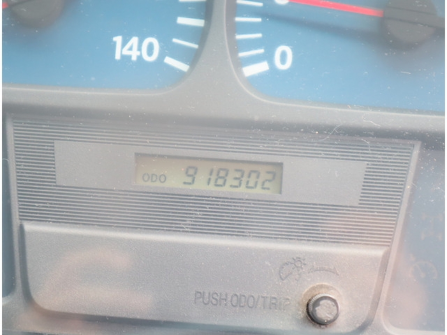 UDトラックスビッグサムクレーン4段大型（10t）[写真36]