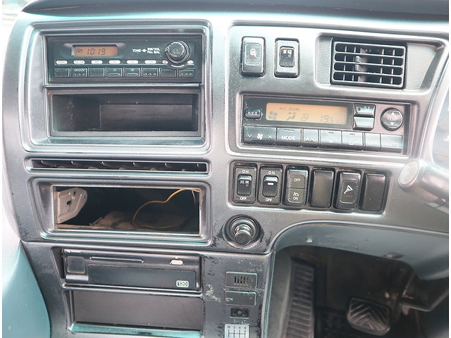 UDトラックスビッグサムクレーン4段大型（10t）[写真37]