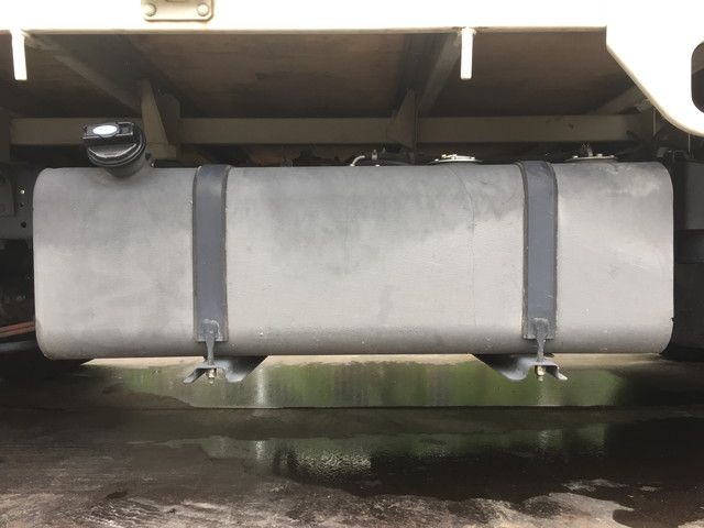 日産アトラス平ボディ小型（2t・3t）[写真16]