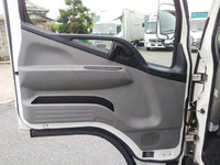 三菱ふそうキャンター平ボディ小型（2t・3t）[写真22]