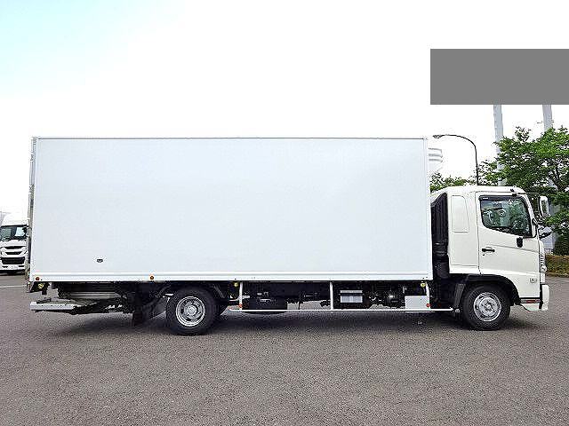 日野レンジャー冷凍車（冷蔵車）中型（4t）[写真07]