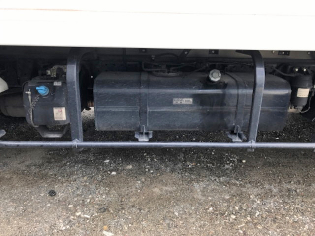 三菱ふそうキャンター冷凍車（冷蔵車）小型（2t・3t）[写真07]