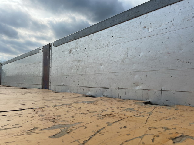 三菱ふそうキャンターアルミブロック小型（2t・3t）[写真15]