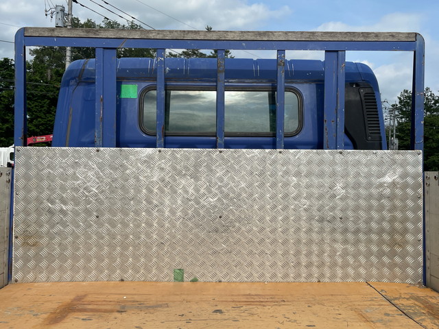 三菱ふそうキャンターアルミブロック小型（2t・3t）[写真18]