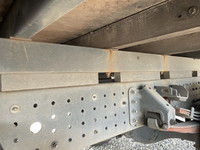 三菱ふそうキャンターアルミブロック小型（2t・3t）[写真24]