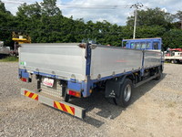 三菱ふそうキャンターアルミブロック小型（2t・3t）[写真02]