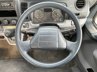 三菱ふそうキャンターアルミブロック小型（2t・3t）[写真34]