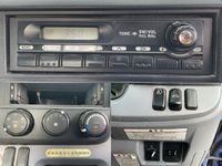 三菱ふそうキャンターアルミブロック小型（2t・3t）[写真36]