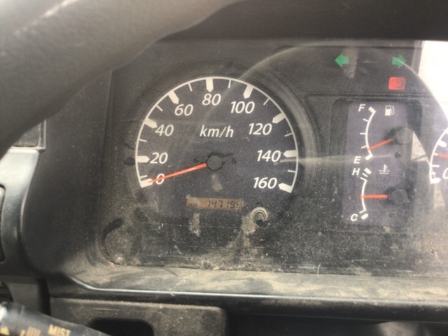 いすゞエルフ平ボディ小型（2t・3t）[写真17]